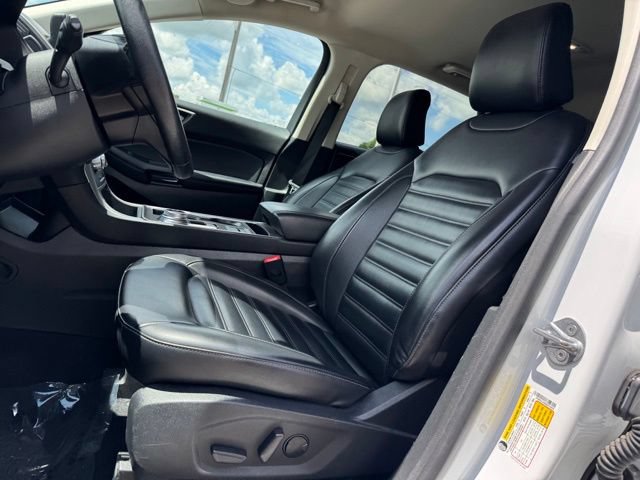 Certified 2024 Ford Edge SEL AWD/4WD image 5