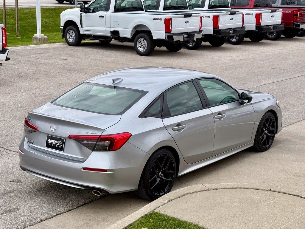 Used 2024 Honda Civic Sport image 3