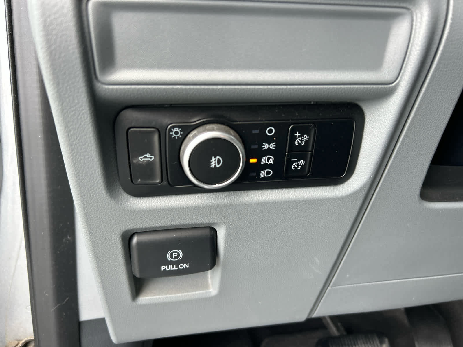 Certified 2024 Ford F150 XLT w/ Tow/Haul Package image 31