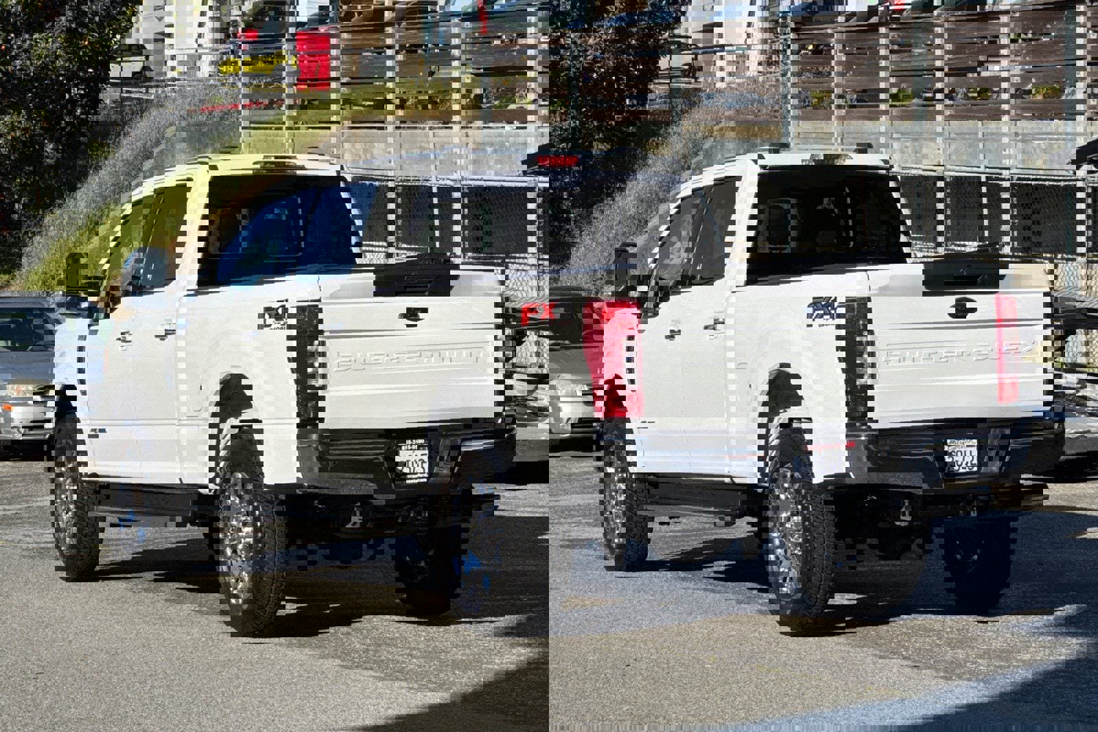 Certified 2021 Ford F250 Lariat w/ Lariat Ultimate Package image 6