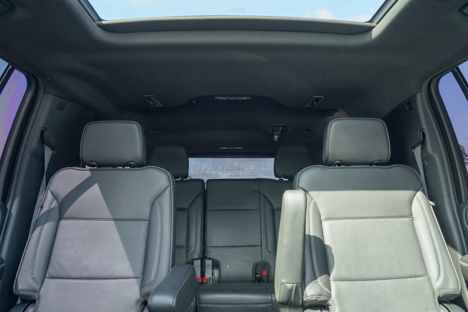 Used 2023 GMC Yukon XL Denali RWD image 23