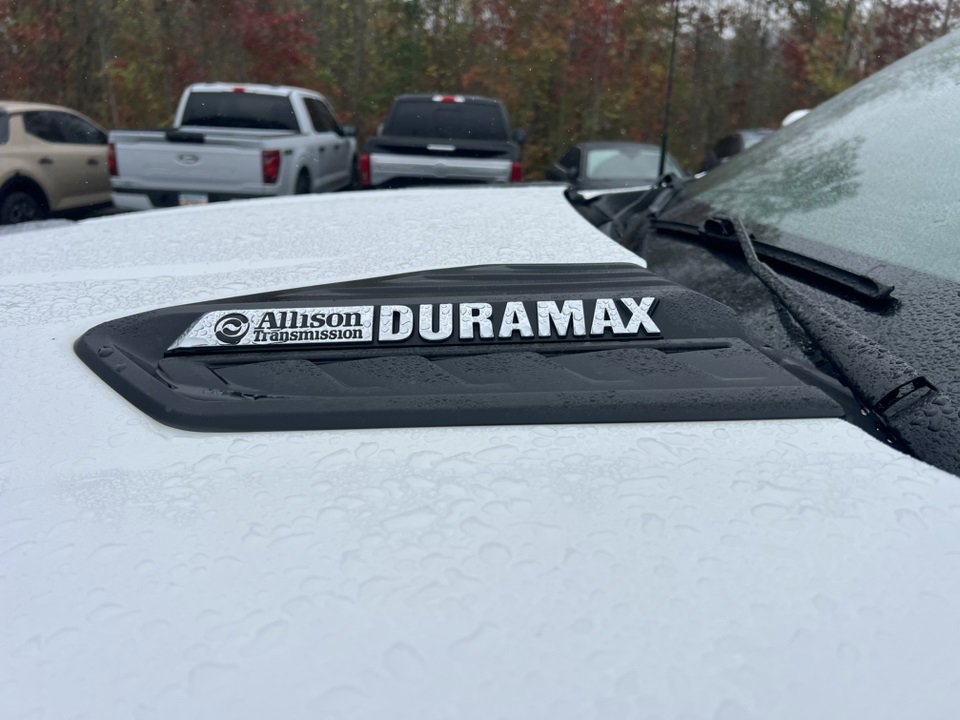 Used 2024 Chevrolet Silverado 3500 High Country w/ High Country Premium Package image 10