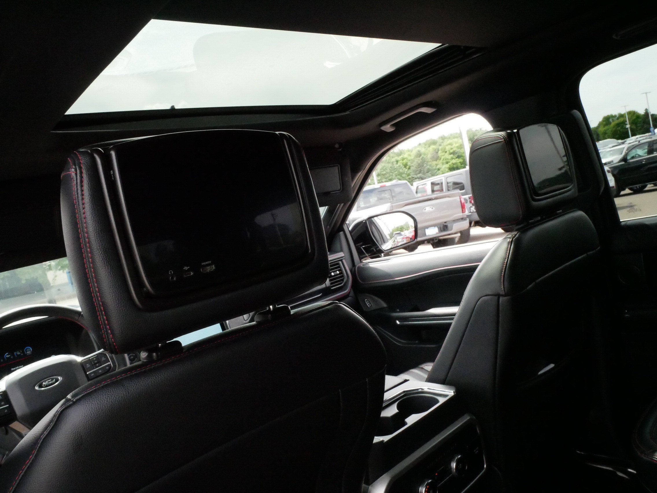 Certified 2022 Ford Expedition Max Limited AWD/4WD image 36