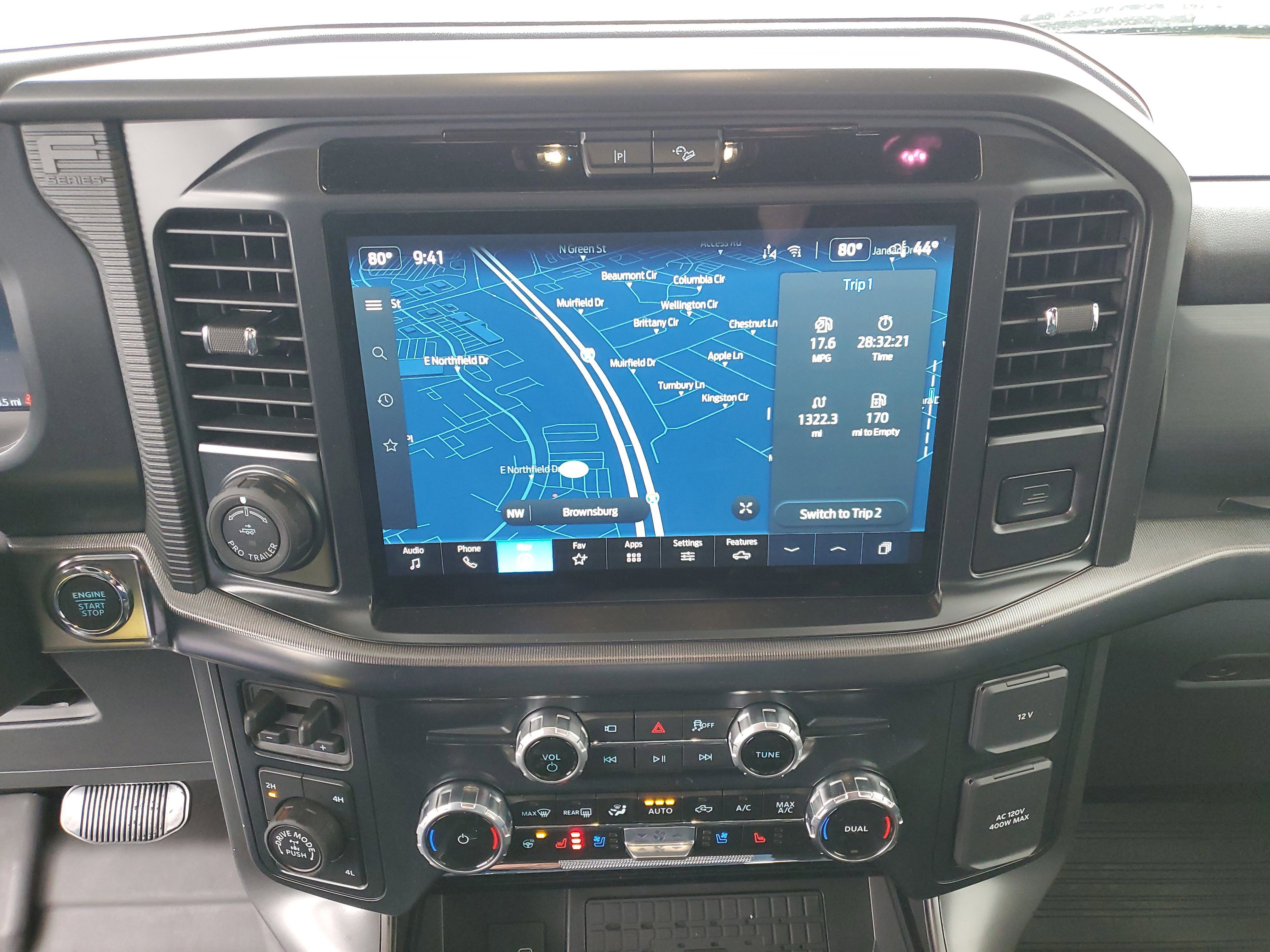 Certified 2025 Ford F150 Lariat w/ Equipment Group 502A High image 26