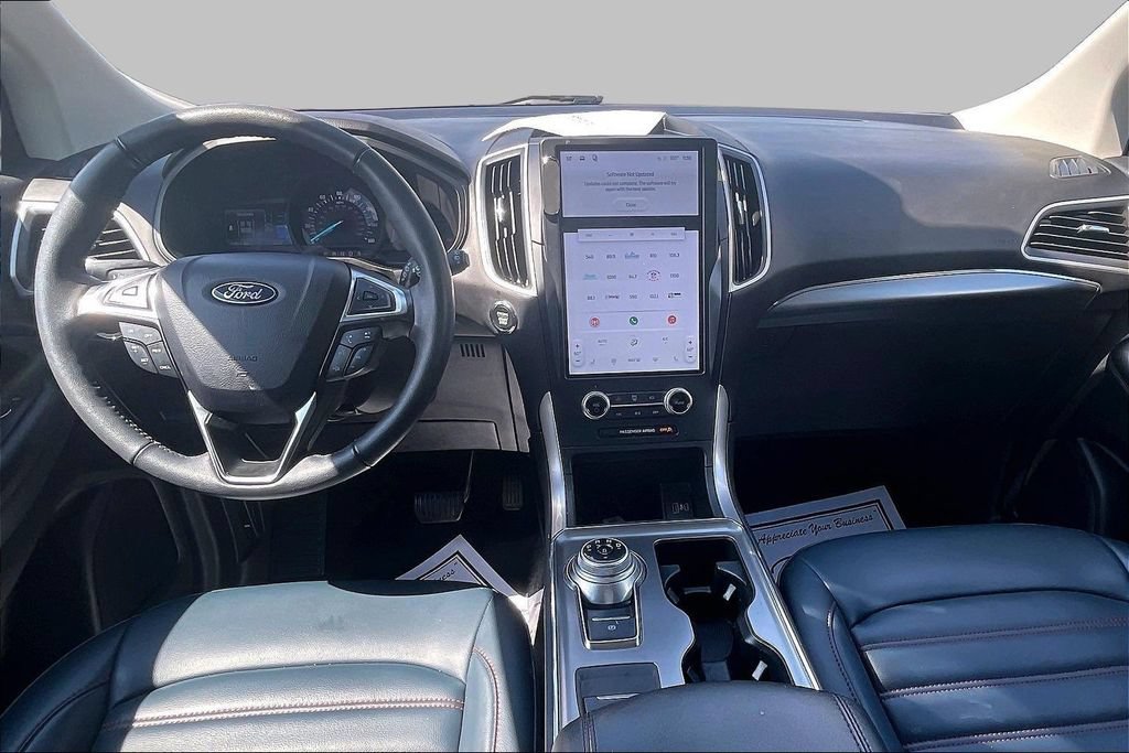 Certified 2024 Ford Edge SEL w/ Sport Appearance Package AWD/4WD image 16