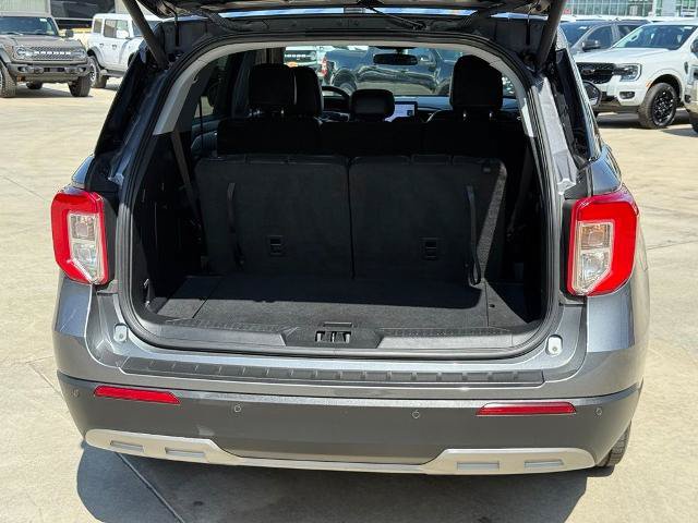 Certified 2023 Ford Explorer XLT w/ Equipment Group 202A RWD image 20