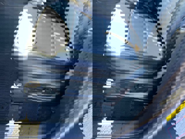 Certified 2022 Ford Explorer XLT w/ Equipment Group 202A image 8