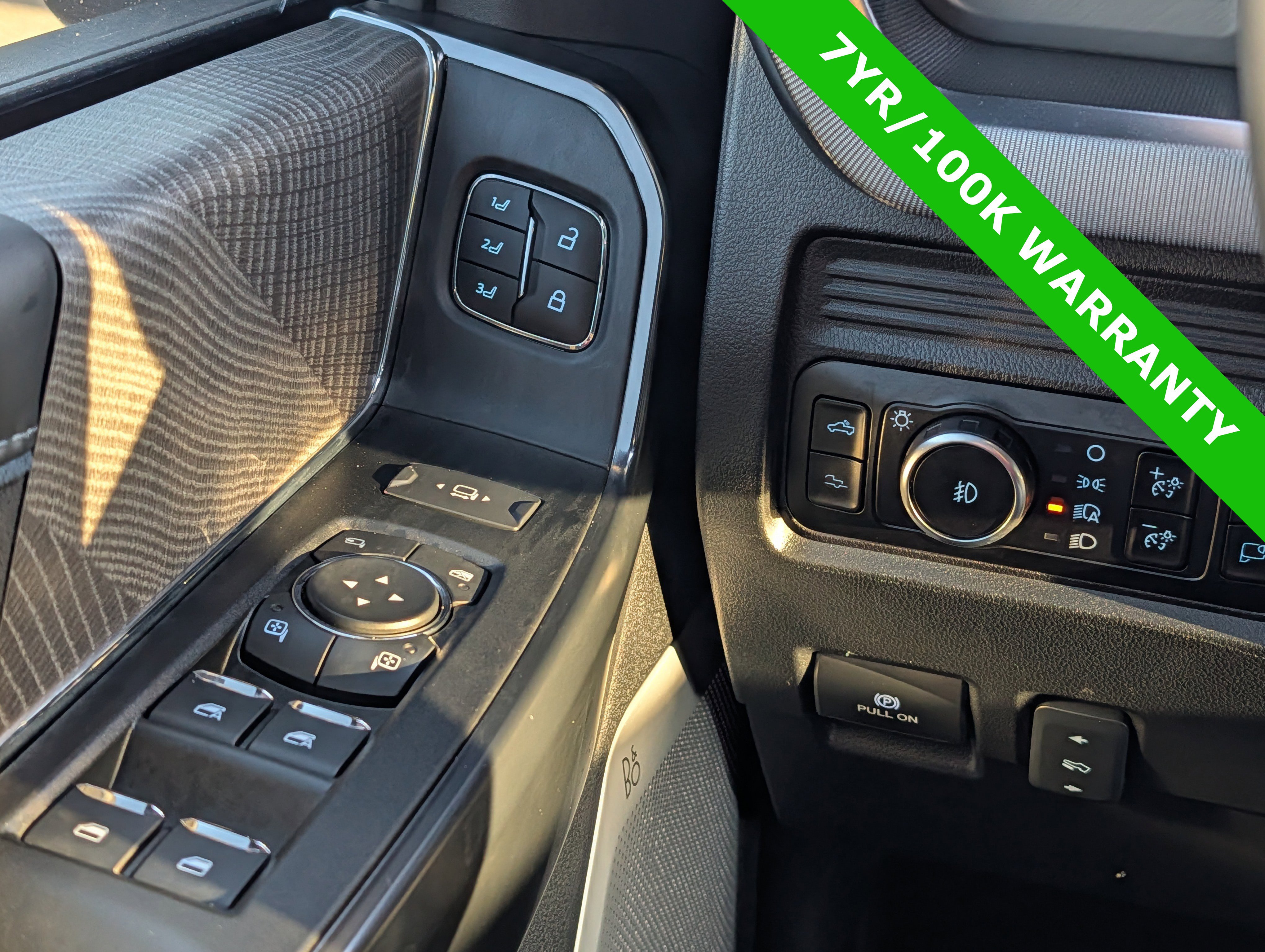 Certified 2025 Ford F350 Platinum image 24