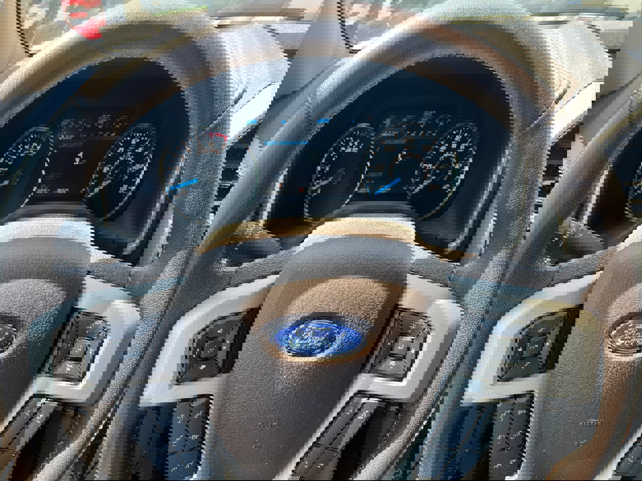 Certified 2019 Ford F150 Lariat w/ Equipment Group 502A Luxury image 18