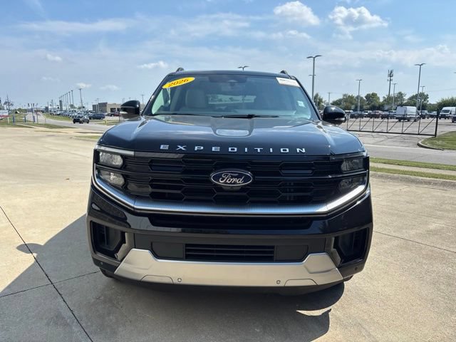 Certified 2026 Ford Expedition Platinum w/ Platinum Ultimate Package AWD/4WD image 6