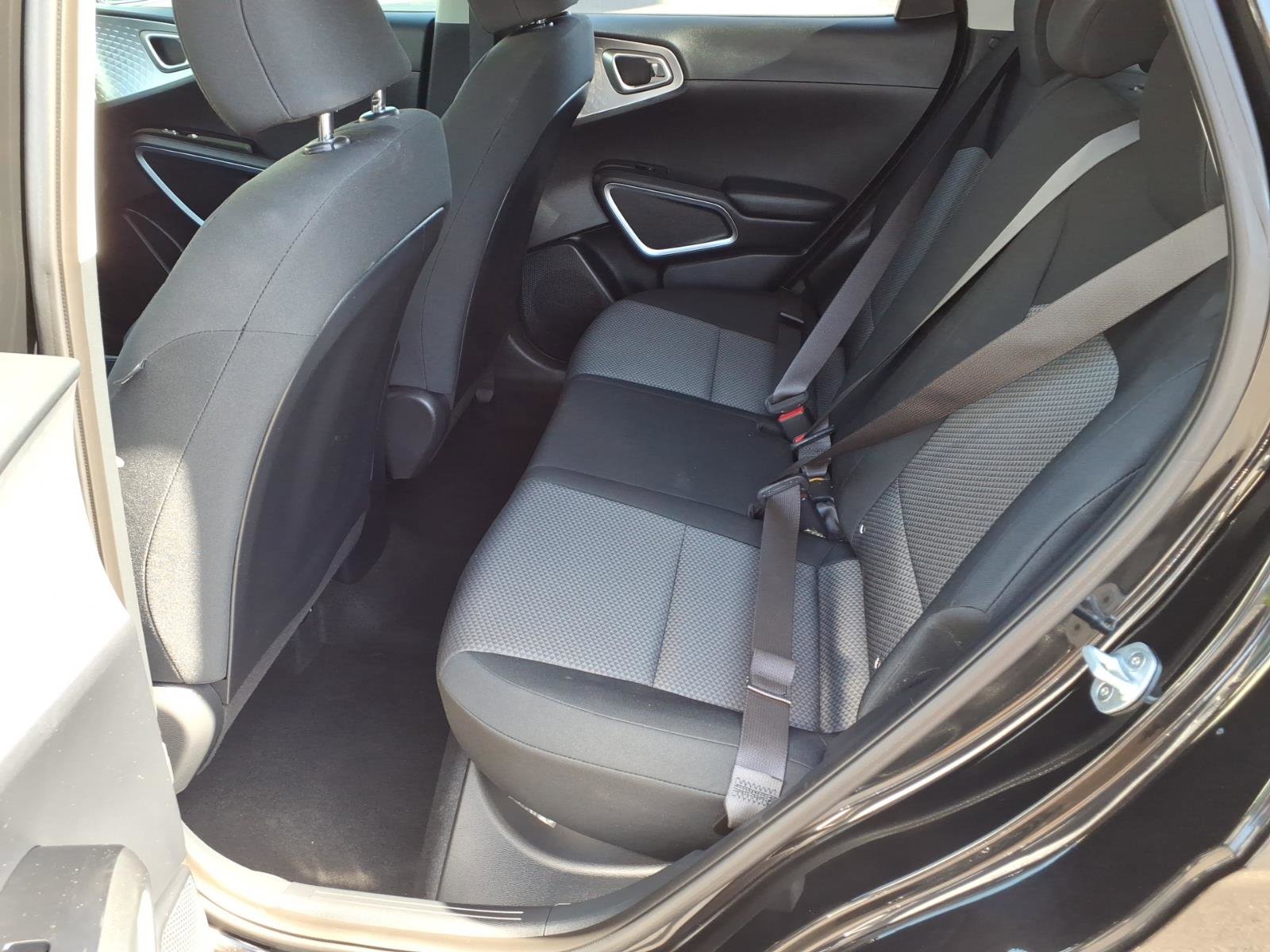 Used 2020 Kia Soul LX FWD image 17