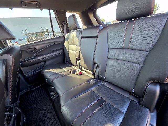 Used 2023 Honda Passport TrailSport image 14