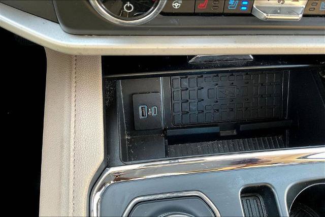 Certified 2022 Ford Expedition Max XLT RWD image 16