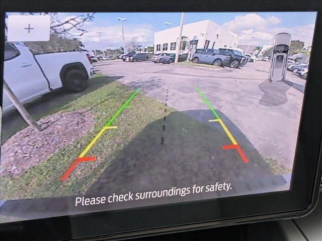 Certified 2023 Ford Explorer XLT image 12