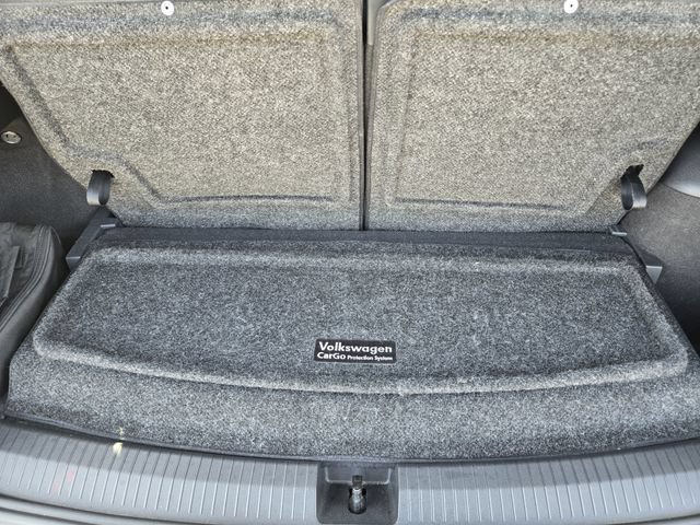 Used 2022 Volkswagen Tiguan SE R-Line FWD image 32