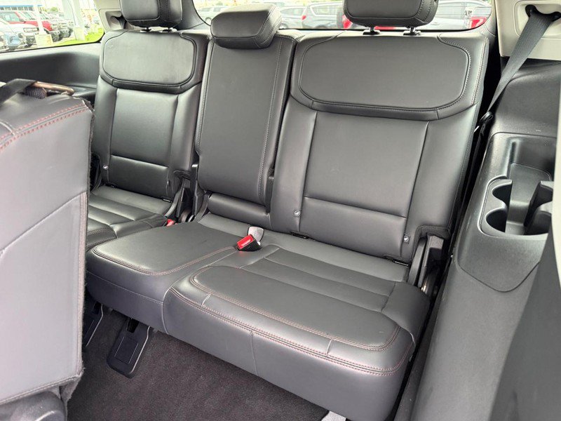 Certified 2025 Ford Expedition Active AWD/4WD image 9