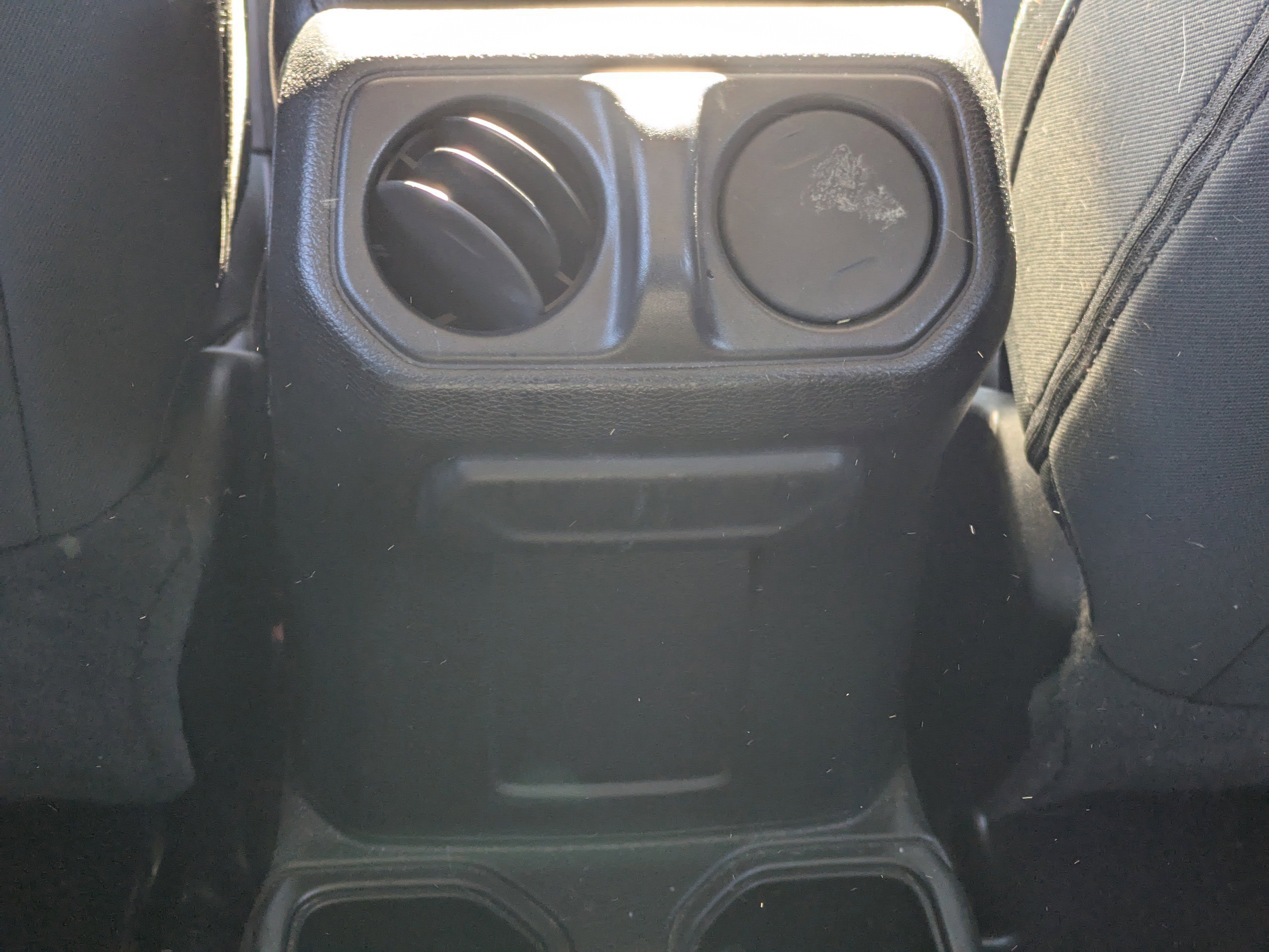 Used 2019 Jeep Wrangler Sport image 13