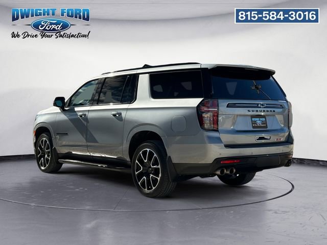 Used 2023 Chevrolet Suburban RST w/ Sport Performance Package AWD/4WD image 3