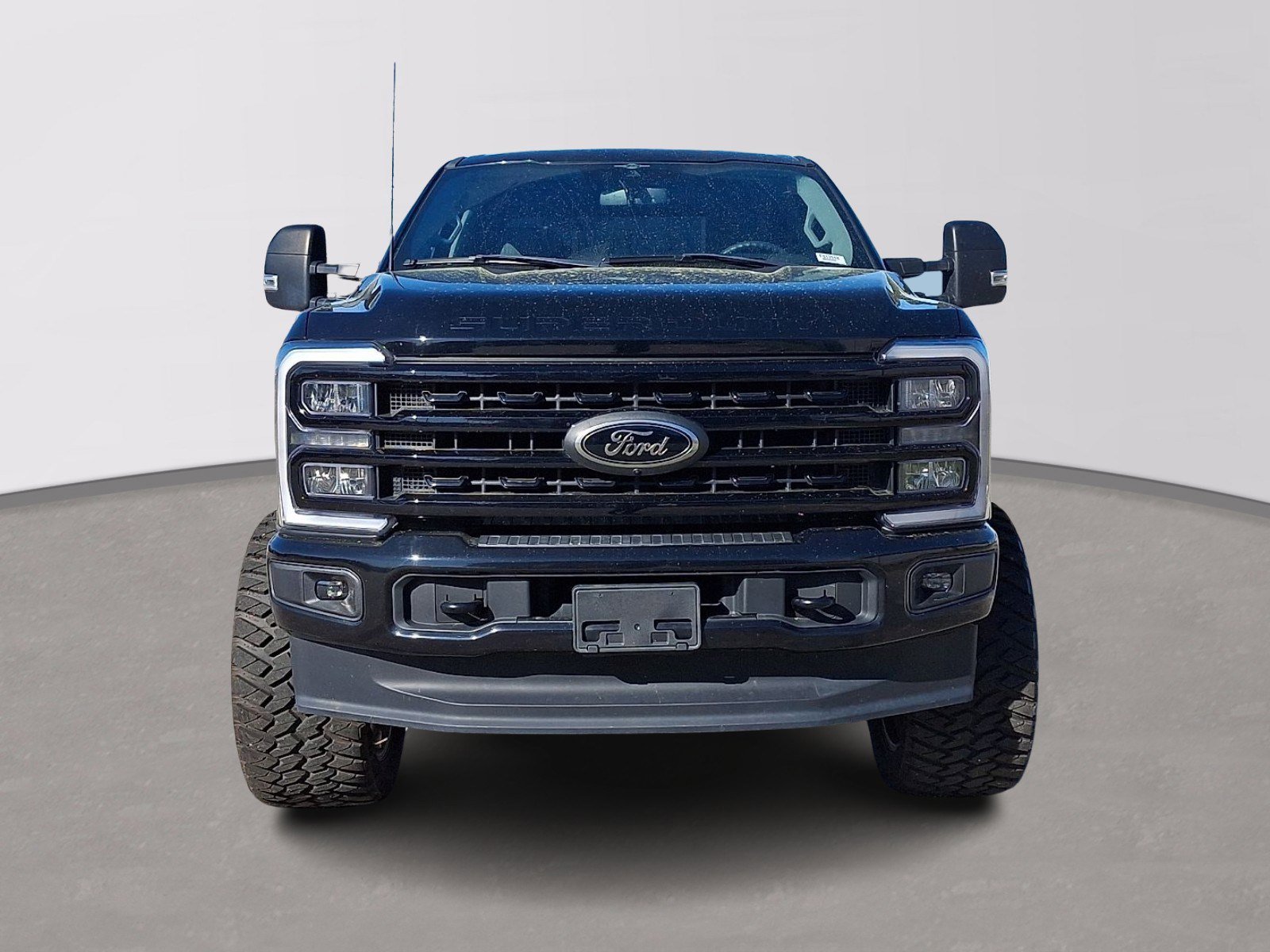 Certified 2023 Ford F250 XLT w/ Black Appearance Package image 2