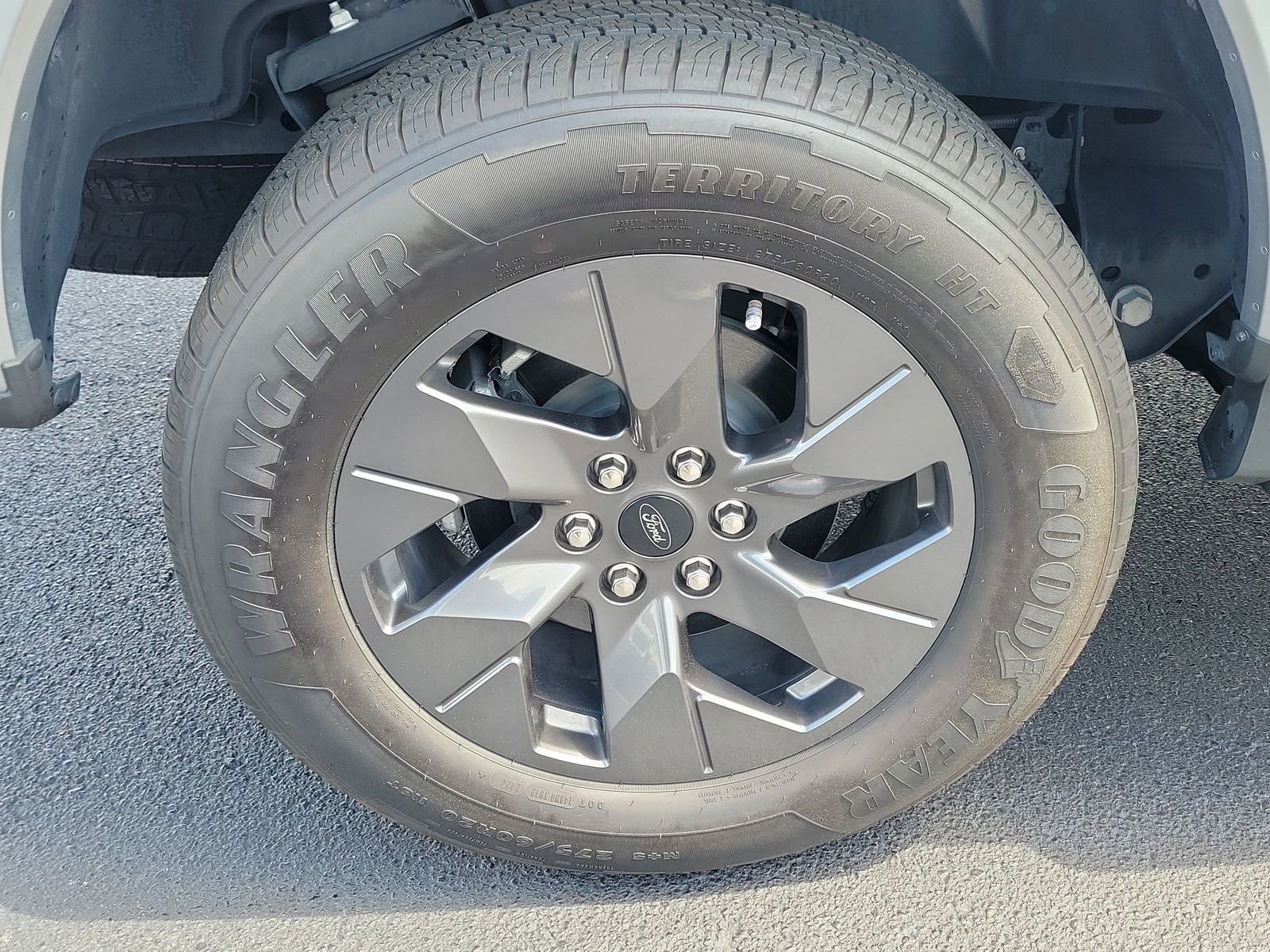 Certified 2024 Ford F150 Lightning XLT AWD/4WD image 5