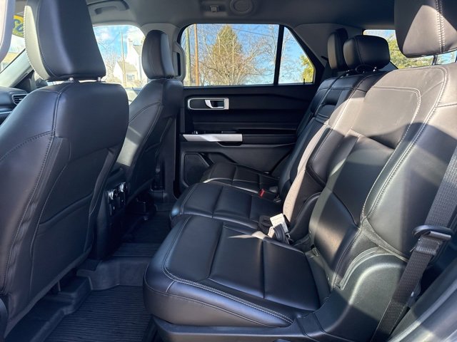 Certified 2022 Ford Explorer XLT w/ Equipment Group 202A image 20