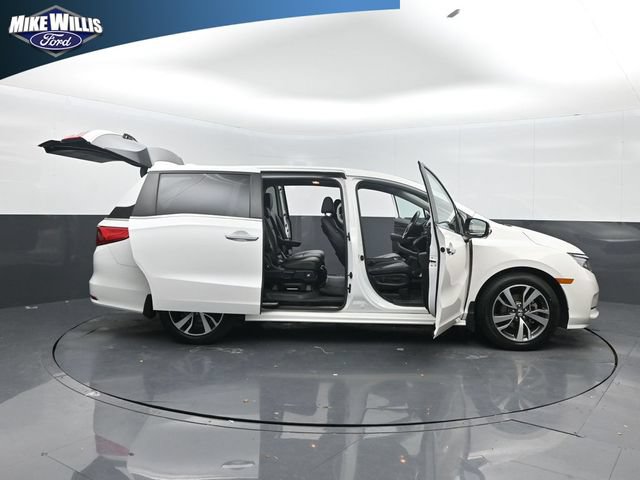 Used 2023 Honda Odyssey Touring image 27