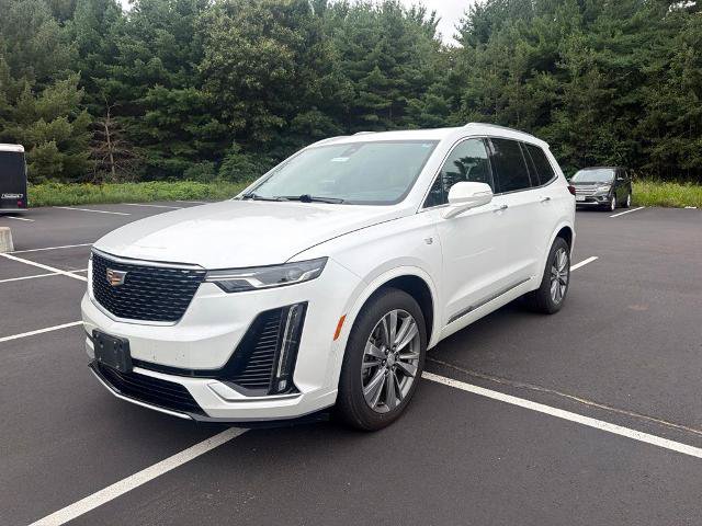 Used 2020 Cadillac XT6 Premium Luxury AWD/4WD image 3