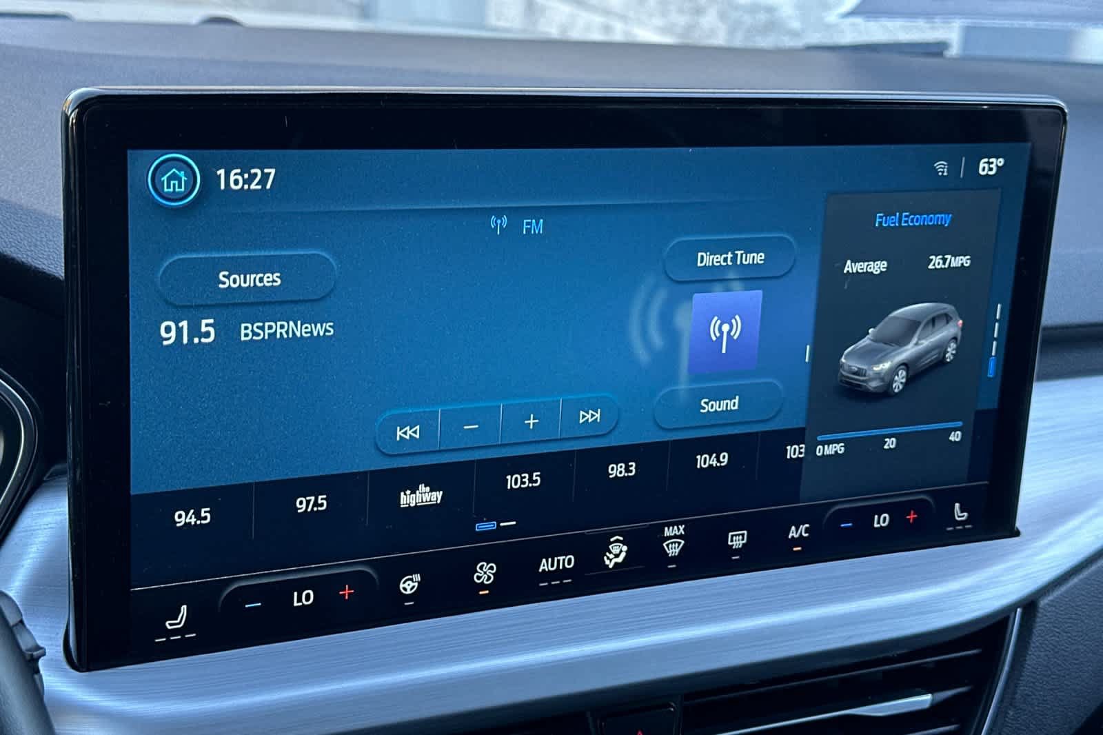 Certified 2025 Ford Escape Platinum AWD/4WD image 18