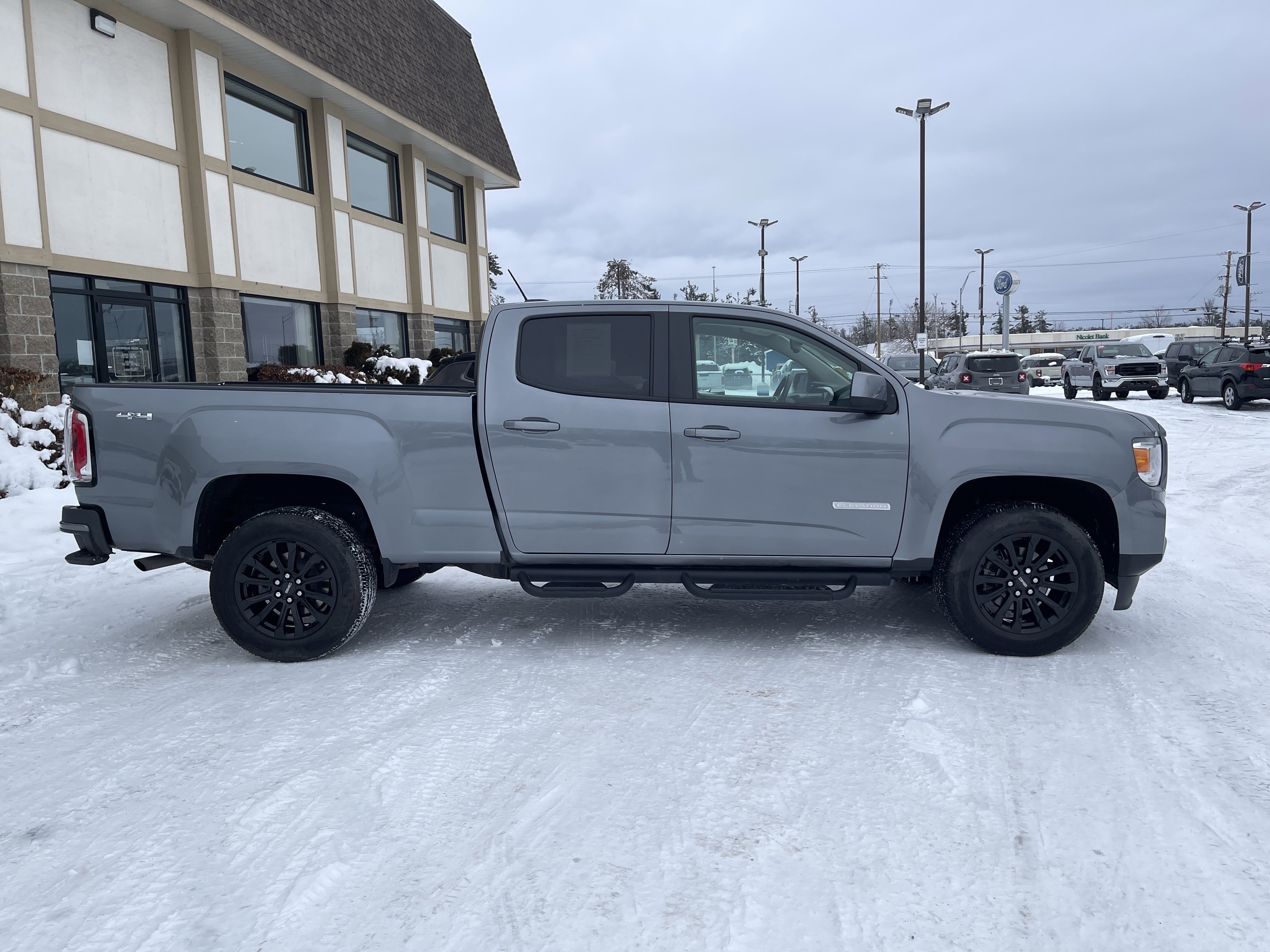 Used 2021 GMC Canyon Elevation w/ High Elevation Package image 2