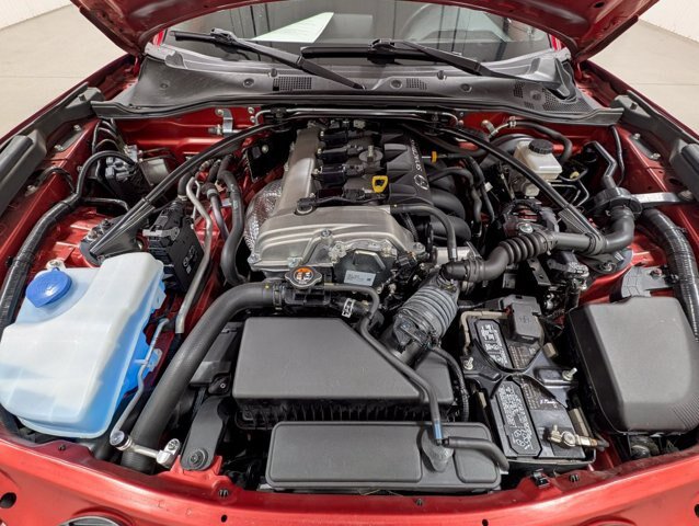 Used 2022 MAZDA MX-5 Miata RF Grand Touring RWD image 19