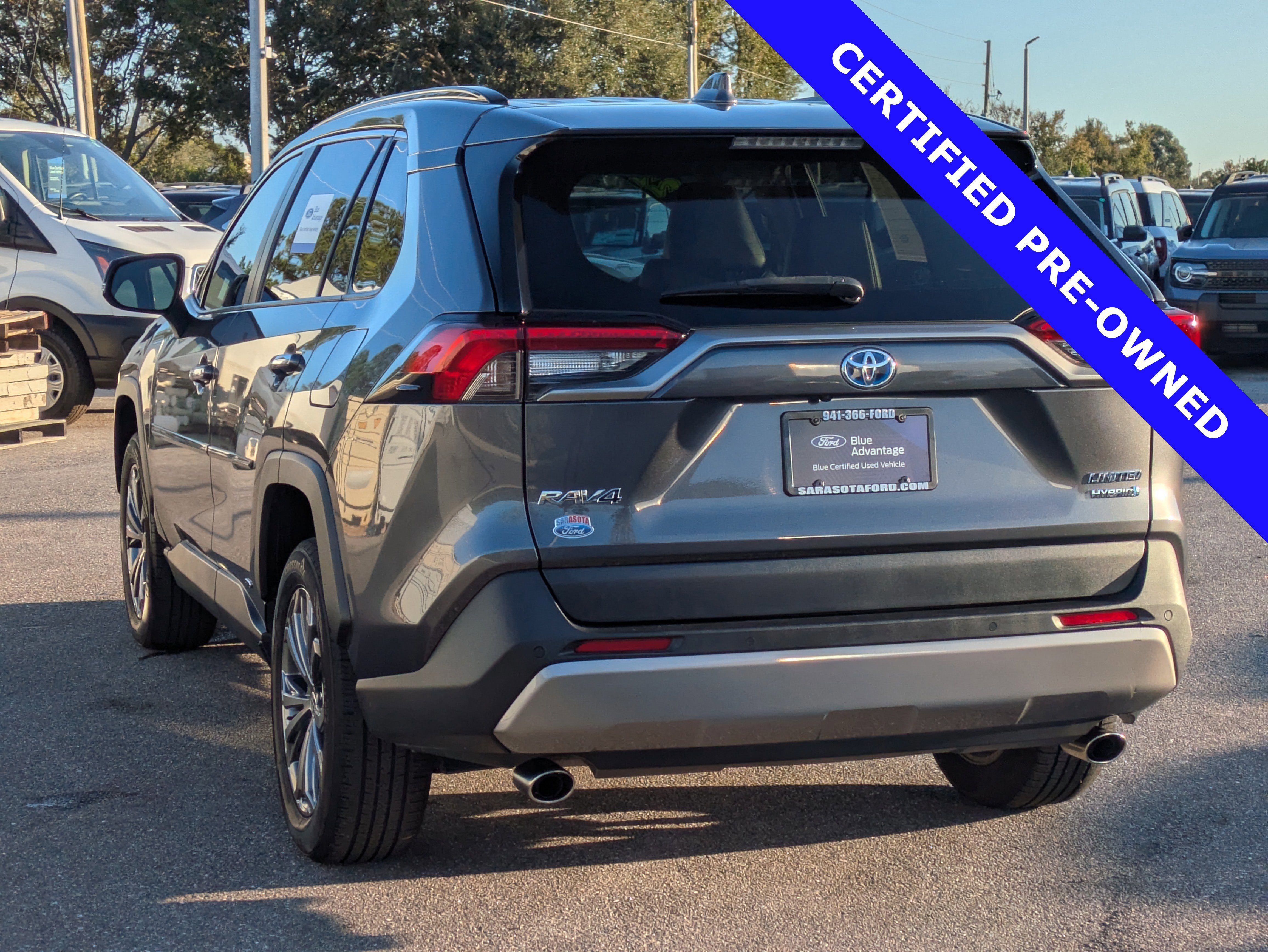 Used 2022 Toyota RAV4 Limited video 2