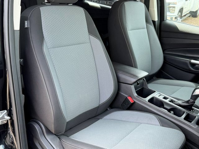 Certified 2018 Ford Escape SE AWD/4WD image 32