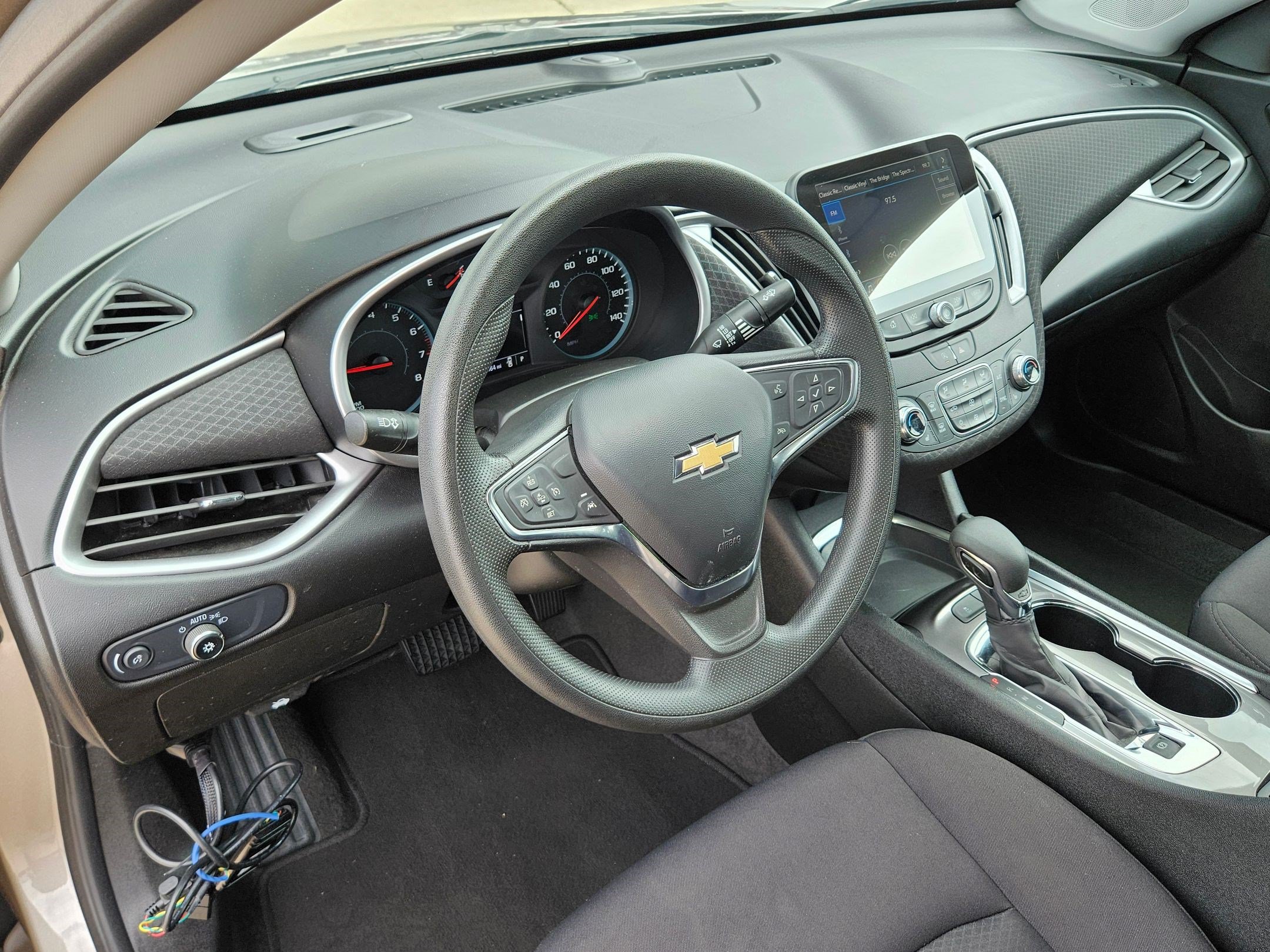 Used 2024 Chevrolet Malibu LT FWD image 16