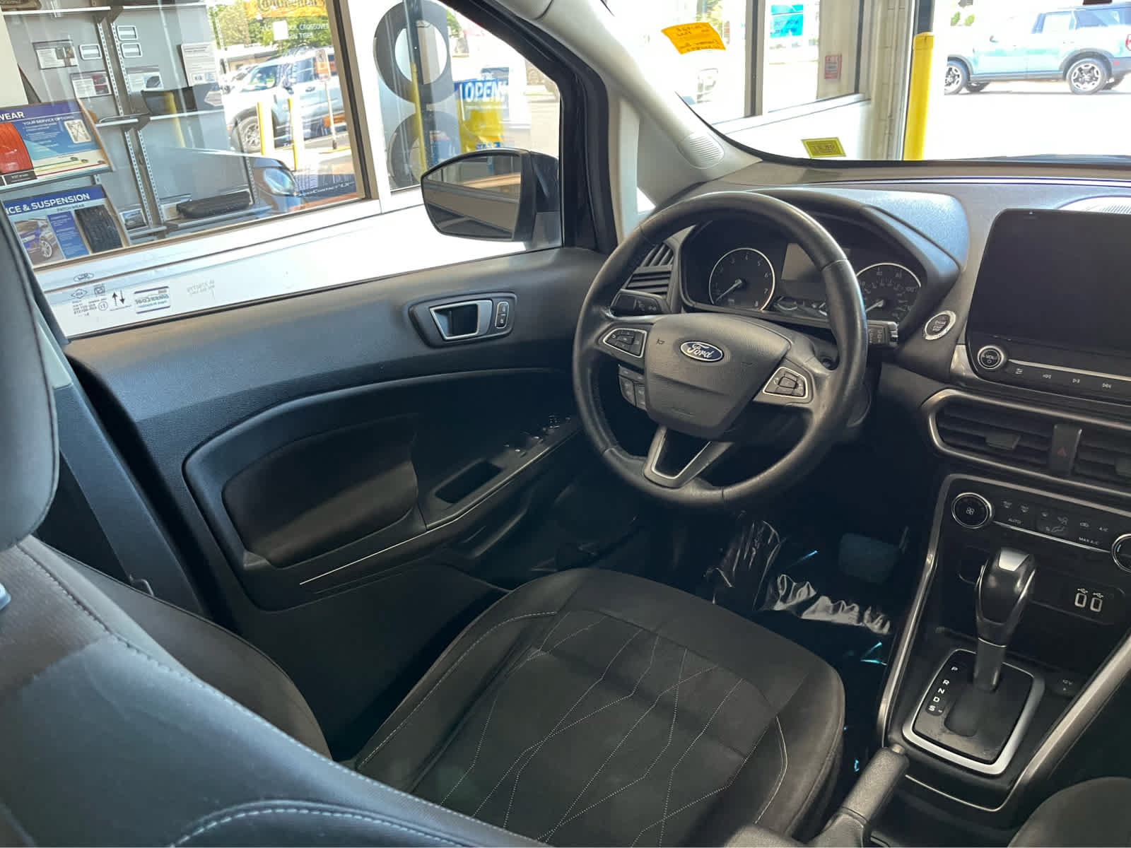 Certified 2020 Ford EcoSport SE w/ SE Convenience Package AWD/4WD image 17