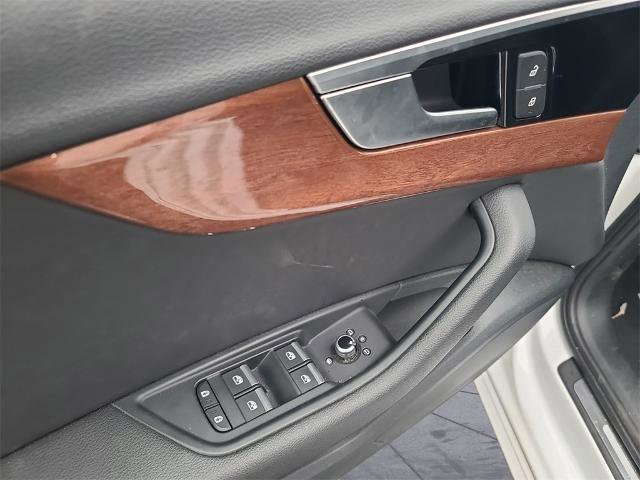 Used 2022 Audi A4 2.0T Premium image 14