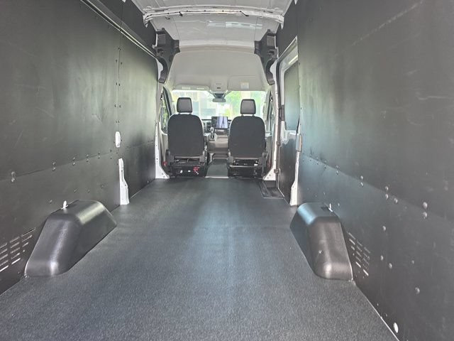 Certified 2024 Ford Transit 250 148 High Roof Extended w/ Load Area Protection Package RWD image 9