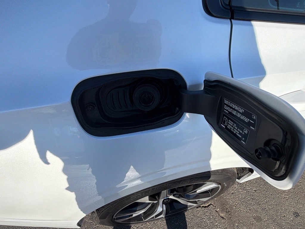 Used 2024 Volvo S60 B5 Plus AWD/4WD image 51