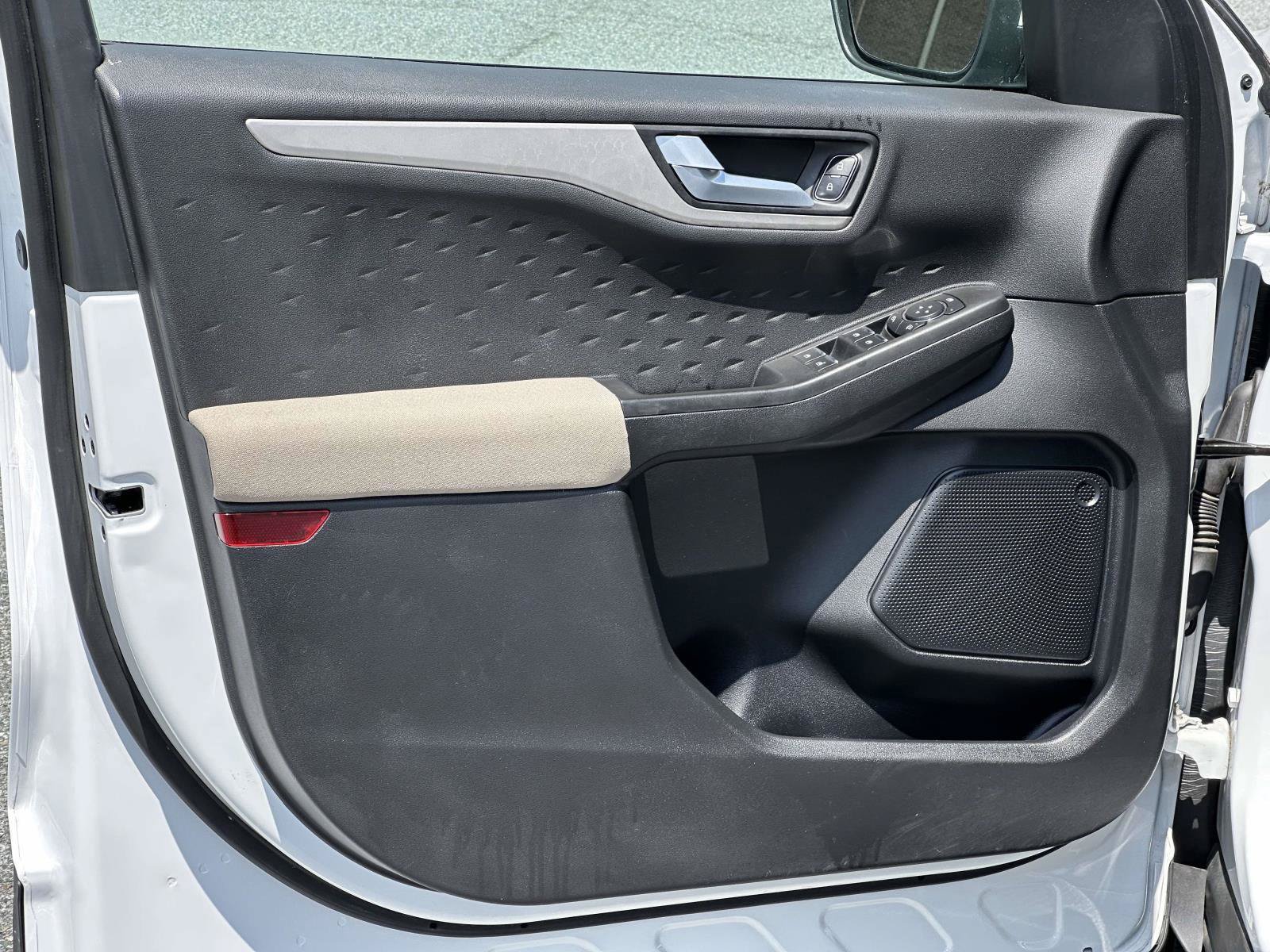 Certified 2020 Ford Escape SE AWD/4WD image 14