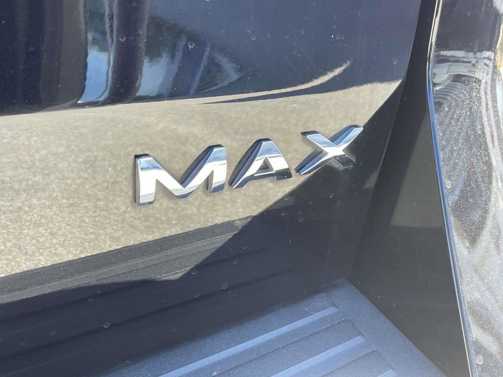 Certified 2024 Ford Expedition Max XLT image 9
