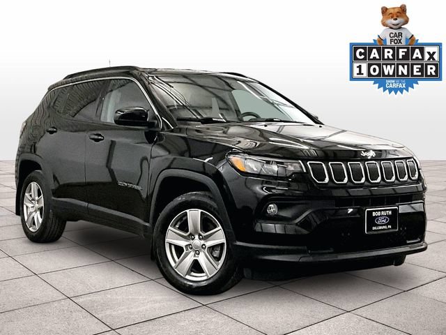 Used 2022 Jeep Compass Latitude w/ Convenience Group AWD/4WD image 2