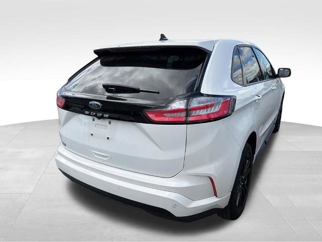 Certified 2022 Ford Edge ST-Line AWD/4WD image 13