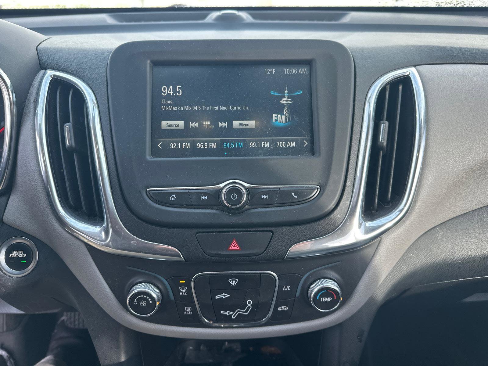 Used 2018 Chevrolet Equinox LS image 12