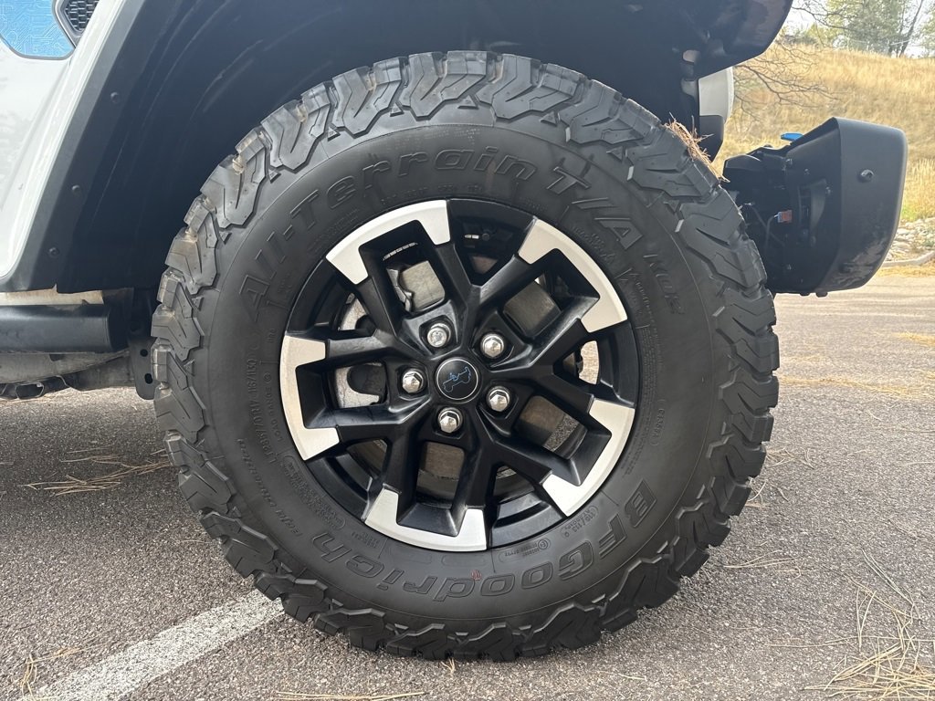 Used 2024 Jeep Wrangler Unlimited Rubicon 4xe image 37