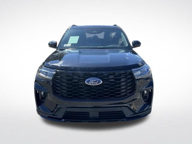 Certified 2025 Ford Explorer ST-Line RWD image 2