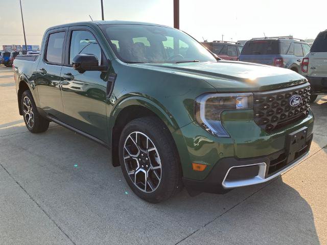 Certified 2025 Ford Maverick Lariat w/ 4K Tow Package AWD/4WD image 8