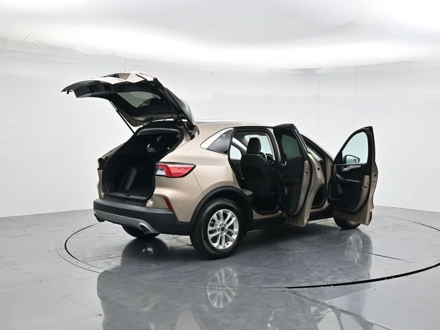 Certified 2021 Ford Escape SE image 48