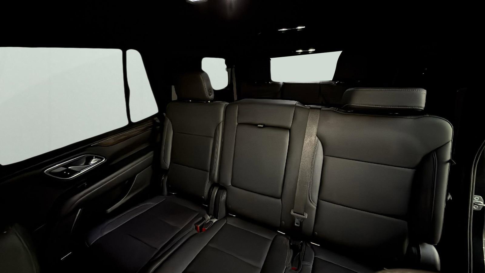 Used 2022 Chevrolet Tahoe Z71 w/ Z71 Off-Road Package image 26