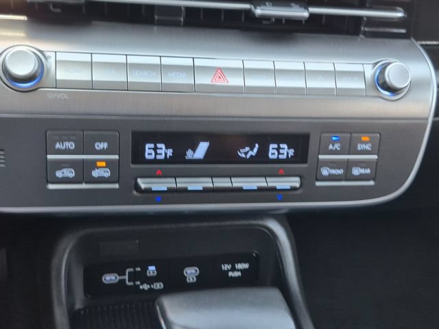 Used 2025 Hyundai Kona SEL FWD image 17