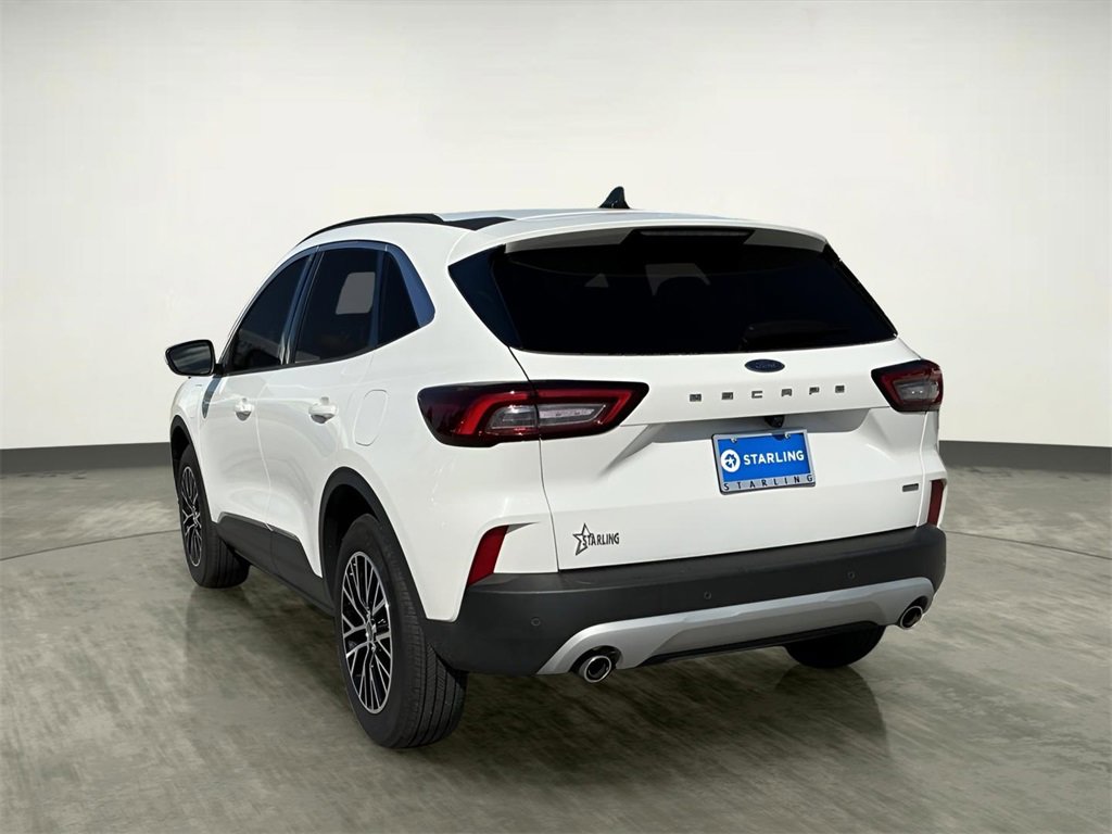 Certified 2024 Ford Escape SE image 5