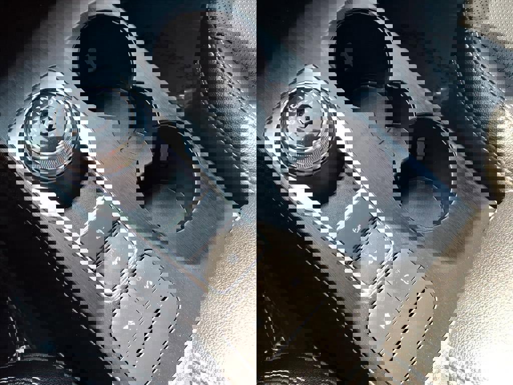 Certified 2022 Ford Escape SEL image 20